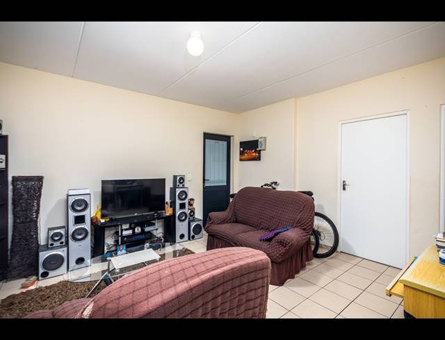 2 BEDROOM APARTMENT FOR SALE IN PARKLANDS
